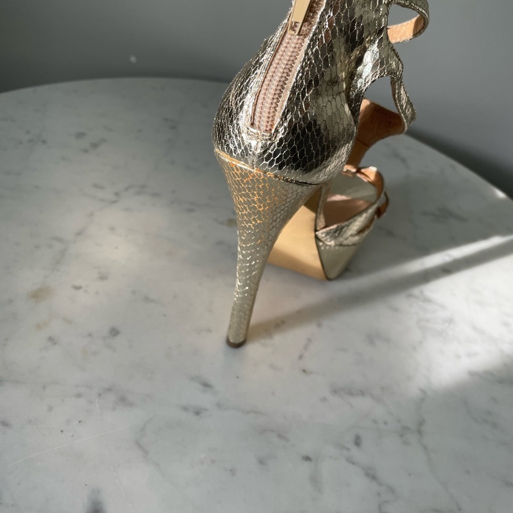 Gold Steve Madden shoes - Picture 3 of 3